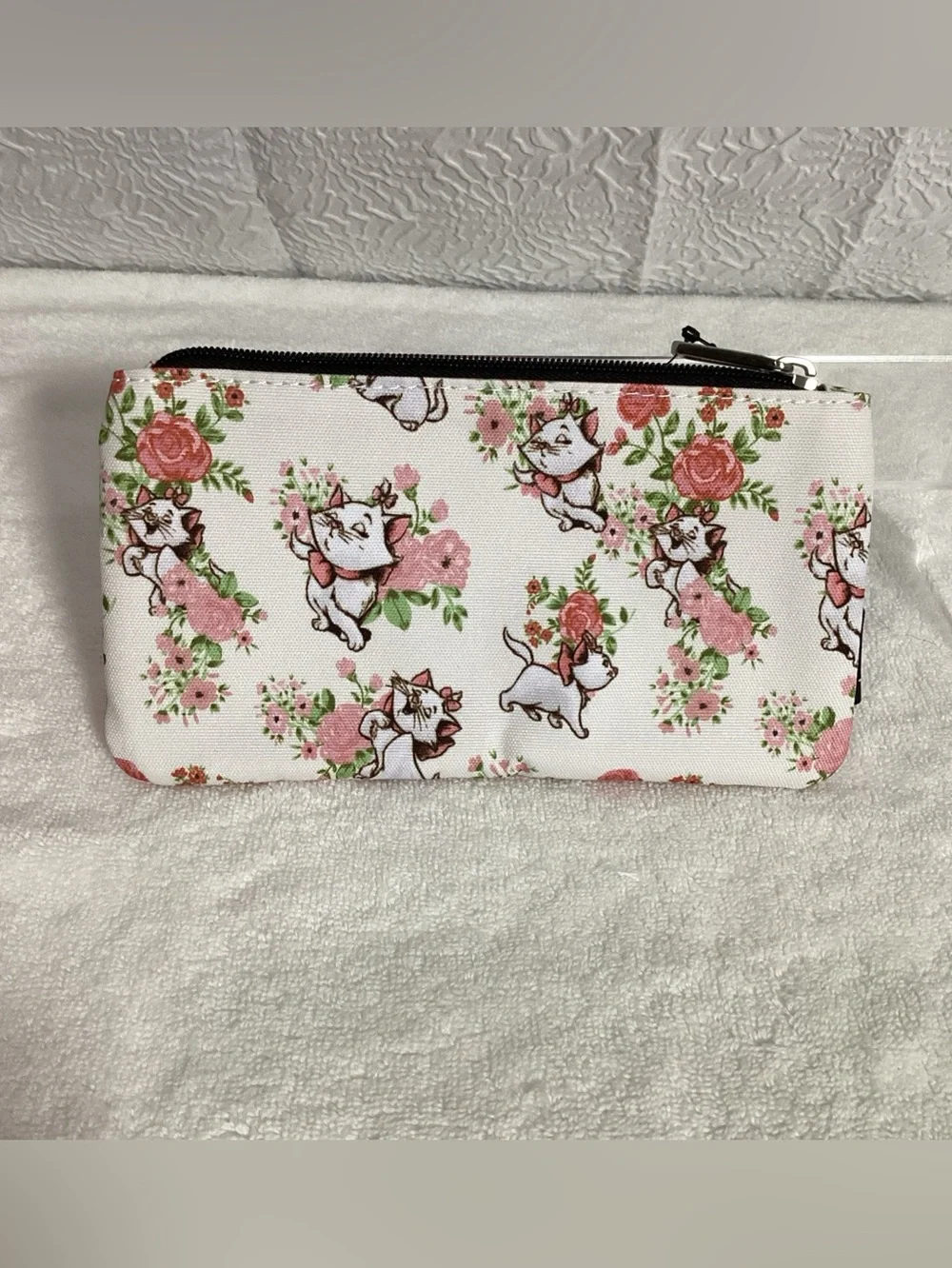 Loungefly Disney Aristocats Marie Cat Floral Zippered Cosmetic Bag Pouch NEW